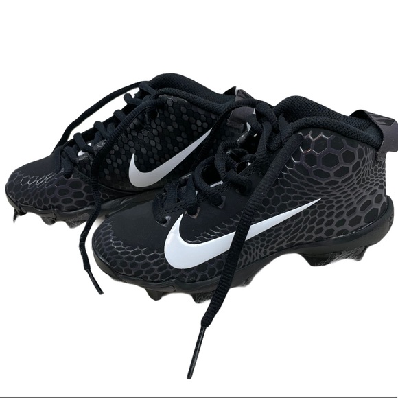 Nike Other - Nike Fastflex Force Trout Boys cleats size 11